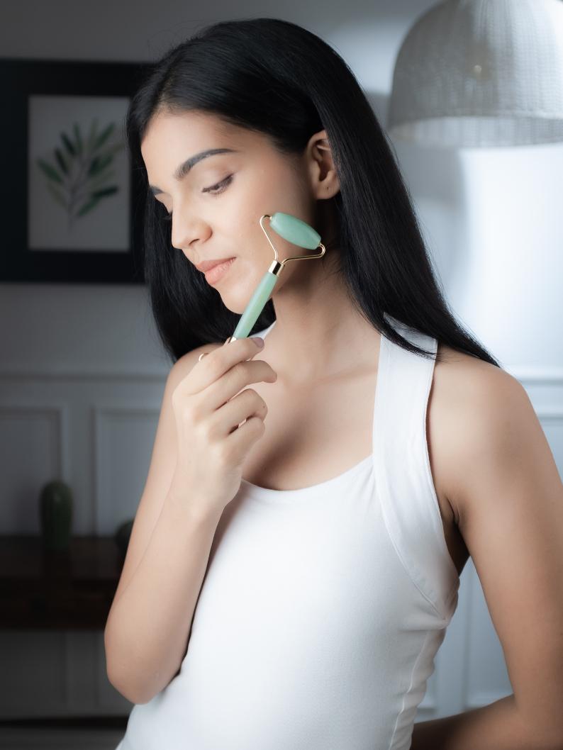 Jade Gua sha and Roller set for face